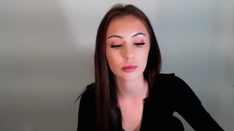 nikonara_ online show from December 2, 2:26 pm