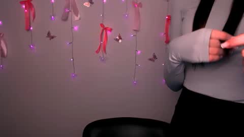 nikonara_ online show from February 26, 1:03 pm