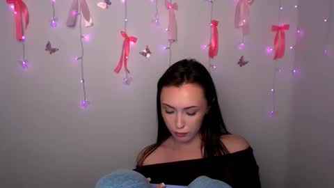 nikonara_ online show from February 14, 4:43 pm