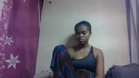 Snapshot of nilahmarie chatting on October 22, 2:48 am nilah online show from October 22, 2:48 am
