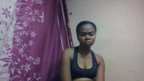 Snapshot of nilahmarie chatting on October 2, 6:50 pm nilah online show from October 2, 6:50 pm