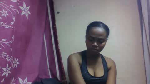 Snapshot of nilahmarie chatting on October 1, 9:52 am nilah online show from October 1, 9:52 am