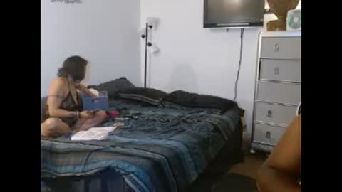 Nina Fame online show from November 8, 8:28 am