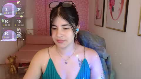 Nina online show from March 19, 2:11 pm