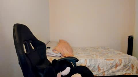  Nina  online show from April 1, 10:28 pm