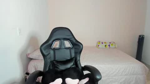  Nina  online show from April 21, 8:27 pm