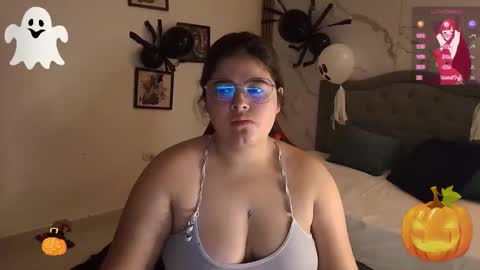  N I N A online show from November 2, 1:55 pm