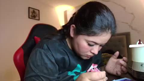  N I N A online show from November 20, 2:03 pm