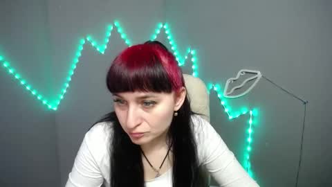 ninaflawlees online show from March 23, 7:24 am