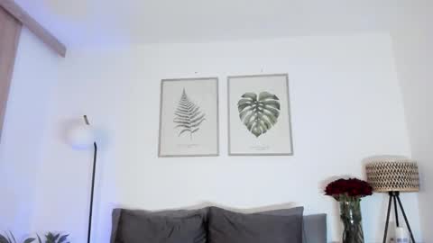 Nina Sara online show from November 8, 3:53 am