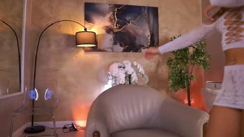 Ninna online show from April 22, 10:11 am