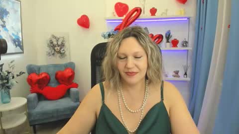 ninastarle online show from February 7, 12:08 pm