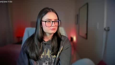 Snapshot of ninavolkov chatting on March 9, 10:52 pm ninavolkov online show from March 9, 10:52 pm