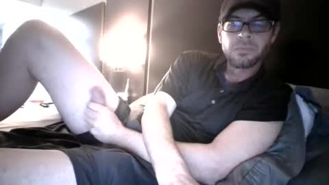 nineinchbronco online show from October 4, 6:06 pm