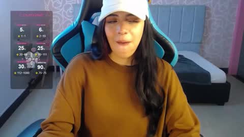 Ninfa  online show from January 9, 11:45 pm