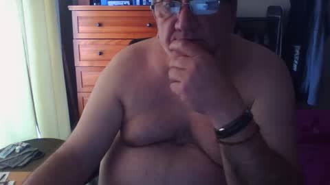 Dennis online show from November 18, 5:16 pm