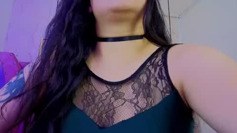  V I C T O R I A   online show from June 14, 6:32 pm