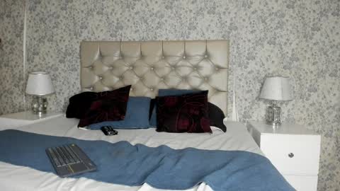 Noah online show from March 26, 10:37 pm