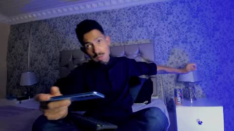 Noah online show from April 6, 4:46 am