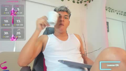 noah online show from November 14, 3:09 am