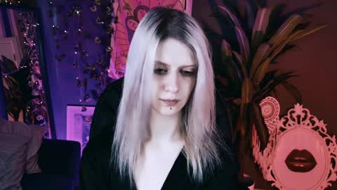 REAL name LiaDM are always open online show from April 12, 2:21 pm