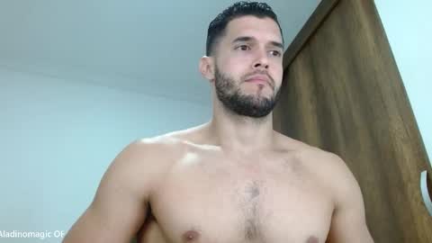 Noah online show from October 30, 11:44 am