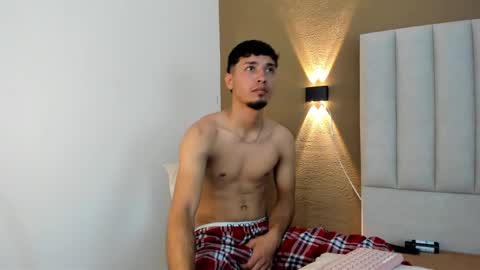 noah online show from February 11, 12:25 am