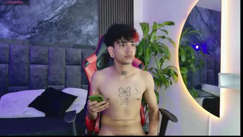 Noah online show from March 13, 4:10 pm