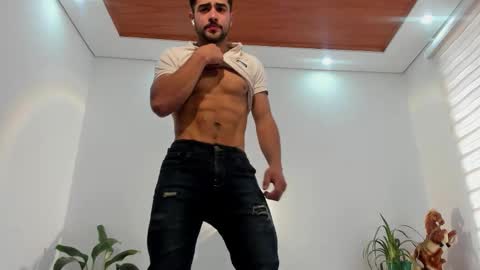 LIAM- noah online show from January 17, 1:20 pm