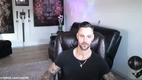 Noah Fitt online show from July 19, 2:36 am