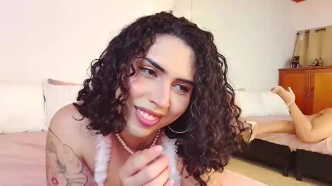 noahmonroe_11 online show from December 22, 8:04 pm