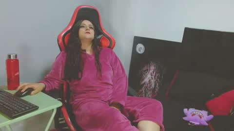 Noamartin online show from April 20, 2:47 am