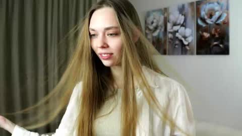 Emmy online show from March 26, 7:19 pm