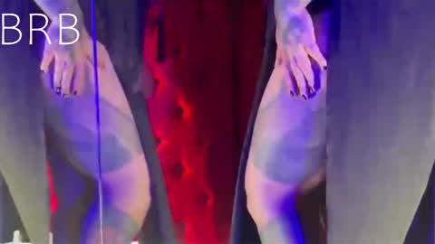 Alisson  online show from September 10, 7:04 pm