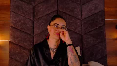 NOELIA online show from July 17, 5:53 am