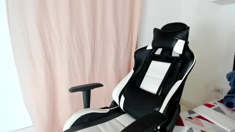 Noah online show from December 23, 2:35 am