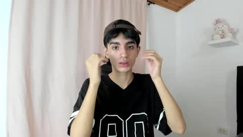 Noah online show from December 29, 2:27 am