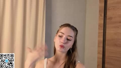 Sophie online show from February 20, 6:13 am