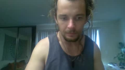 nomadicouple online show from November 11, 11:51 pm