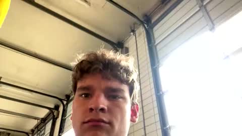 Curly  online show from April 17, 6:10 pm