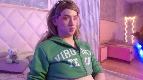 nooah_tay online show from February 9, 3:32 am