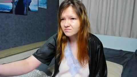 Nora online show from November 10, 11:13 am