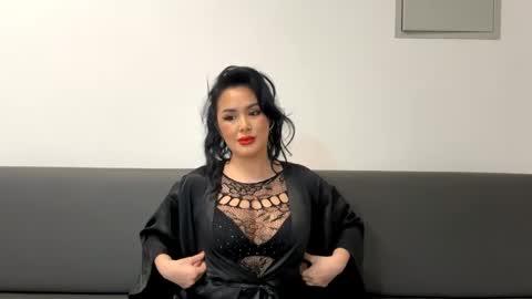 Ariana online show from April 6, 8:21 pm