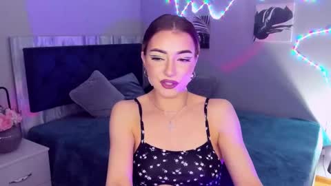 NoraSun online show from March 9, 4:11 pm