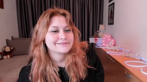 NORA online show from April 16, 9:39 pm