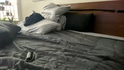 notapouta online show from January 20, 9:53 pm