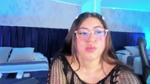 Nour online show from April 15, 5:33 am