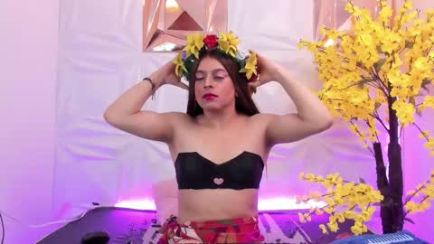 novanight_ online show from November 3, 12:28 pm