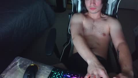 nsfwlogan50 online show from April 25, 4:36 am