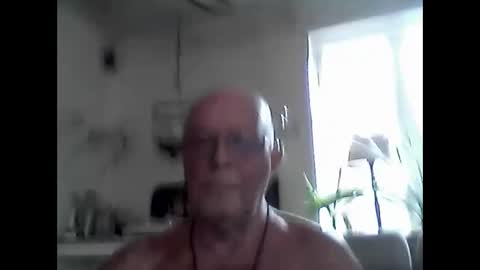 Snapshot of nudistjavist chatting on March 5, 11:06 am Haky online show from March 5, 11:06 am